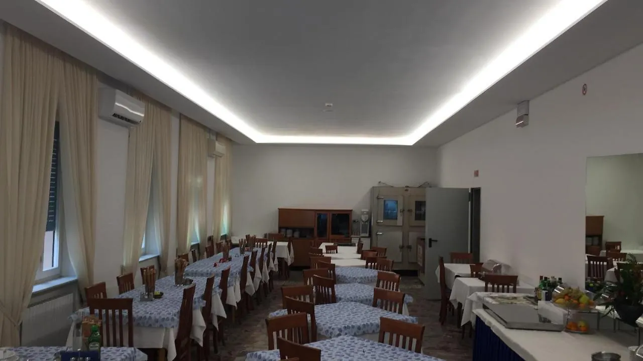 Dea Della Salute Hotel Bellaria-Igea Marina 3*,